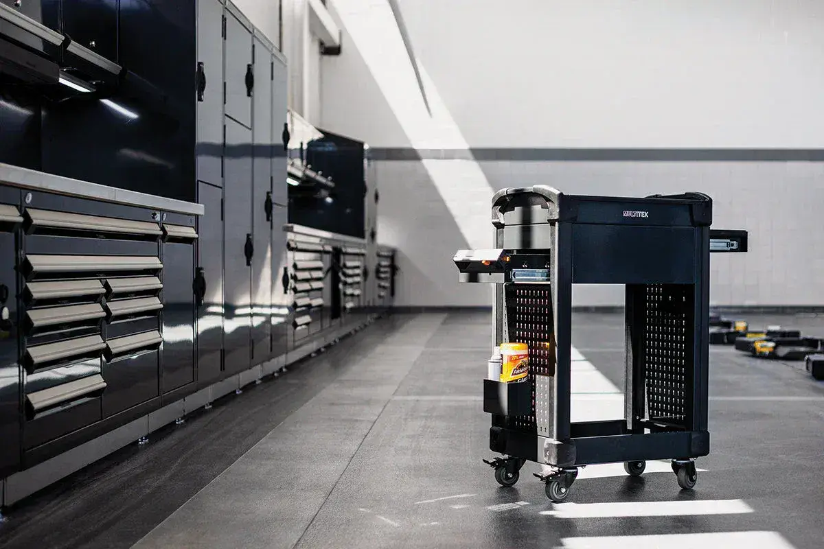 Rousseau mobile cart in an industrial workspace