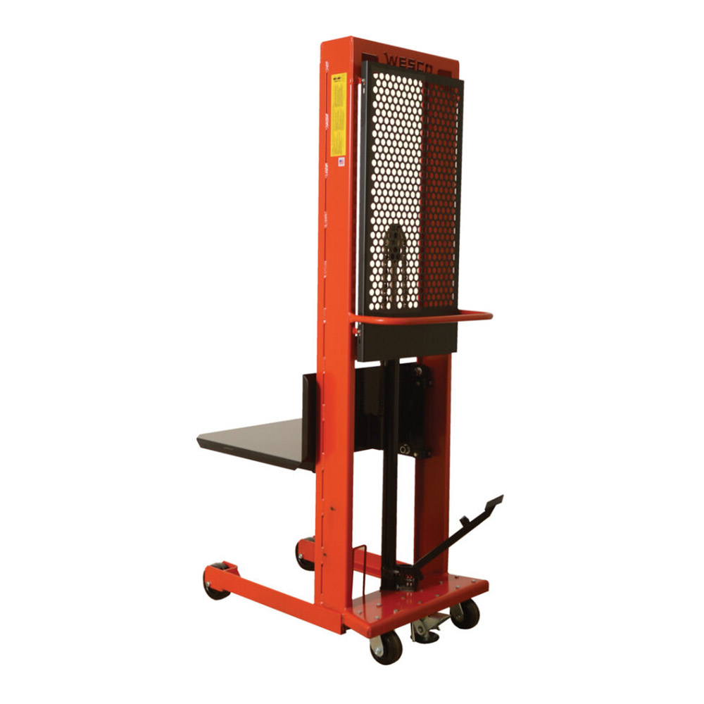 260032 - STACKER HYDRAULIC PLATFORM : 1000 lb capacity, 40" x 22.5" x 75"