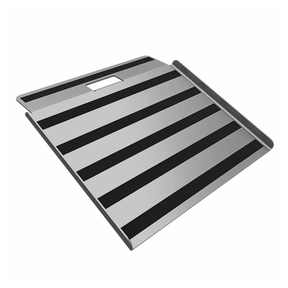 ALCR - CURB RAMP ALUMINUM 27" X 27" : 27" x 27" x 3.25", 750 lbs capacity, lightweight