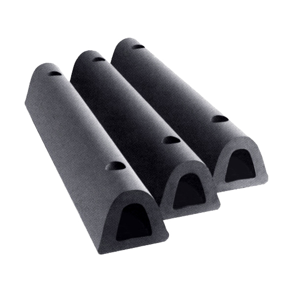 CSKH661 - DOCK FENDER EXTRUDED RUBBER : 36"L x 4-1/2"W x 3-3/4"D, rubber,