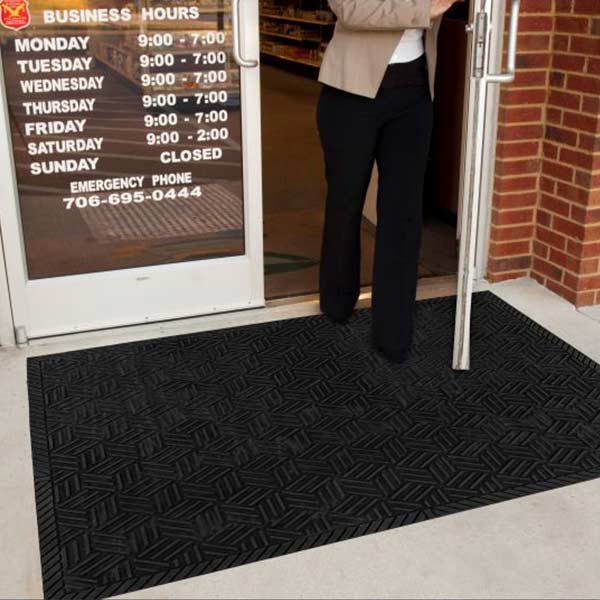 MAT5558 - MAT SUPER SCRAPE PLUS  4' X 6' : 4' x 6', Black, Slip Resistant 